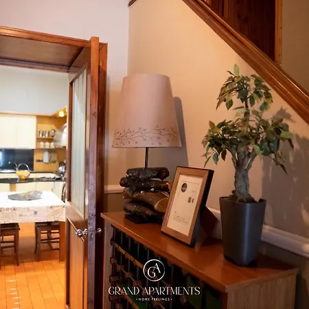Апартаменты Grandapartments Via Duomo Неаполь